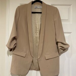 Zara Women's Beige Blazer